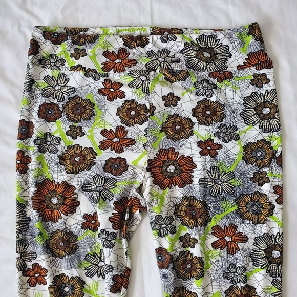 LulaRoe Tall & Curvy Halloween Themed Floral Print Butter Leggings Women's TC2 - Picture 3 of 12